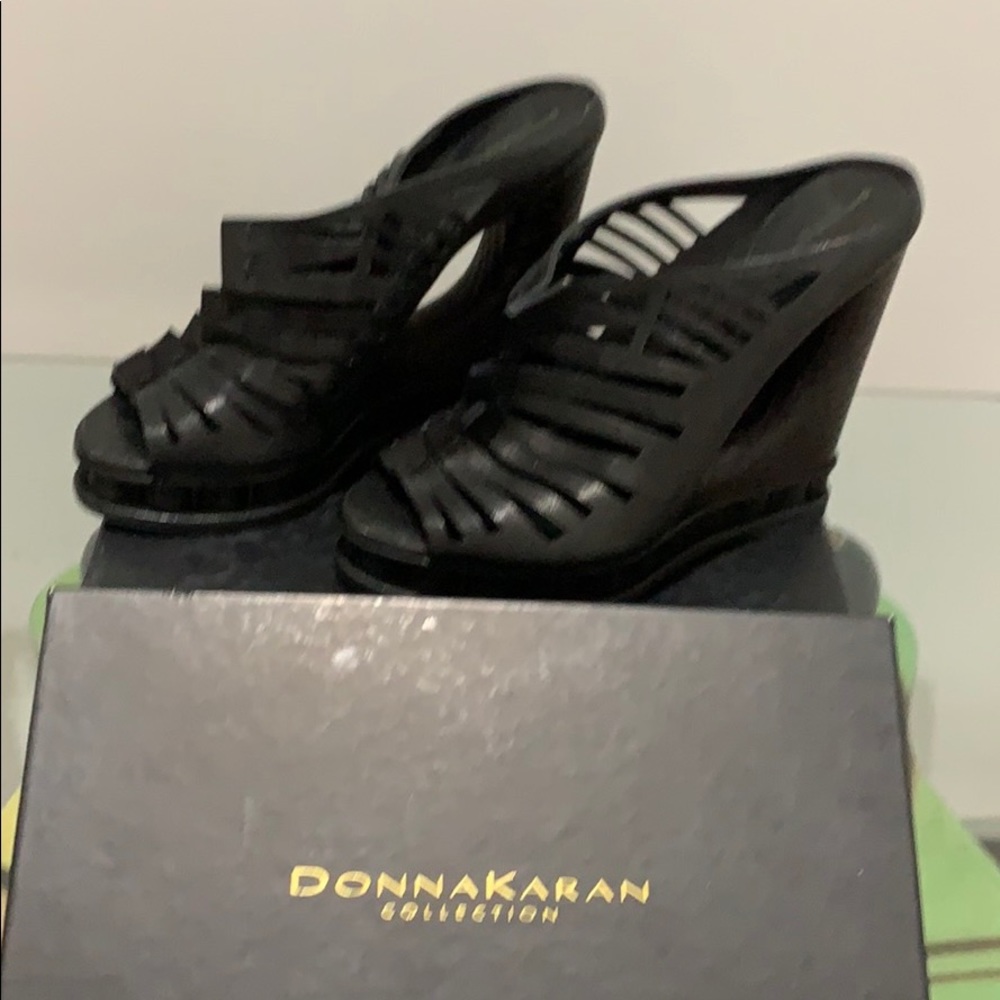 Donna Karan Collection black leather sandals.
